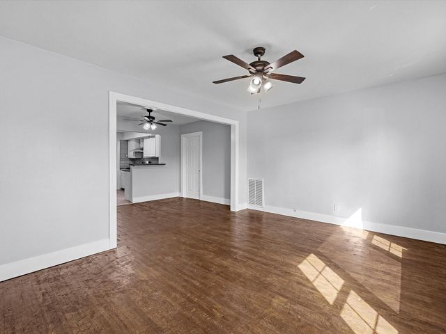 4218 Crenshaw Street, Houston, TX 77017