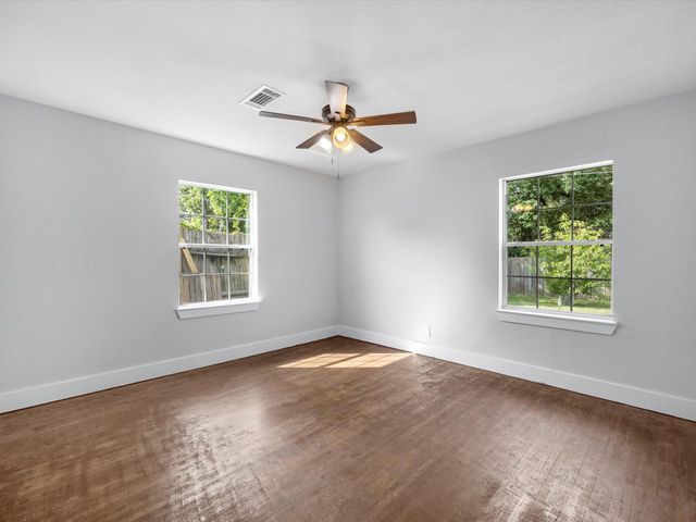 4218 Crenshaw Street, Houston, TX 77017