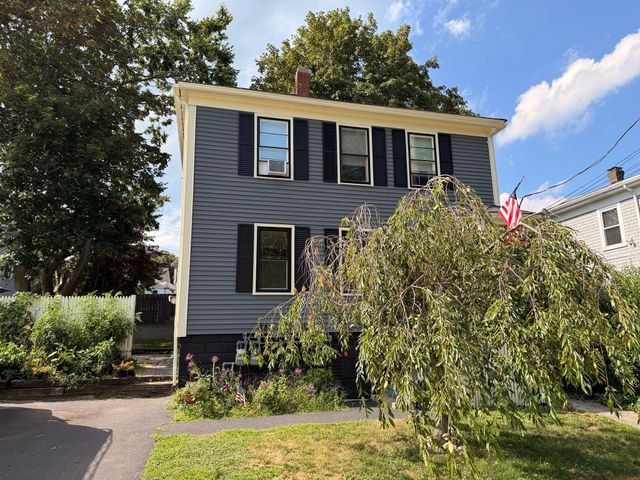 17 Davis St 1, Plymouth, MA 02360