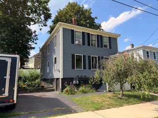 17 Davis St 1, Plymouth, MA 02360