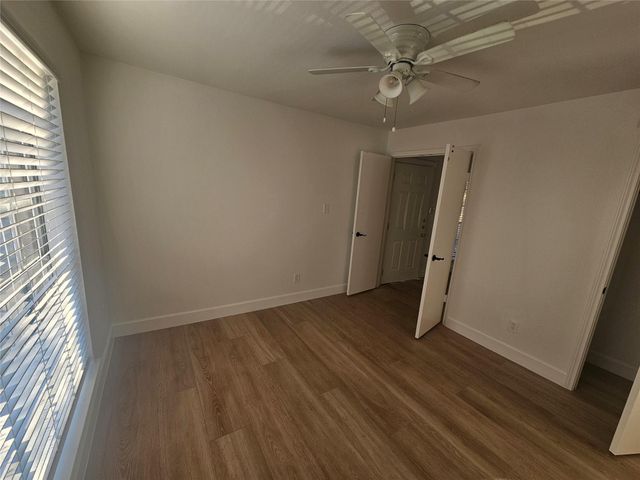 2626 Holly Hall Street 710, Houston, TX 77054