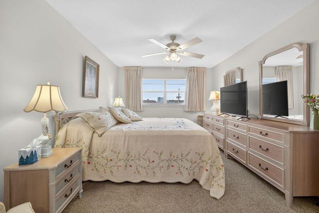 111 Shore Court 301, North Palm Beach, FL 33408