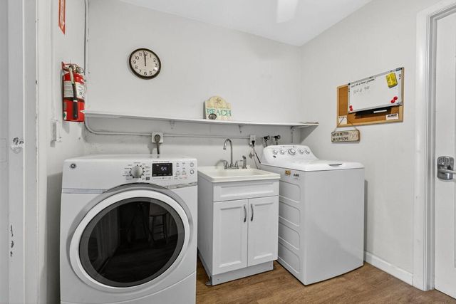 111 Shore Court 301, North Palm Beach, FL 33408