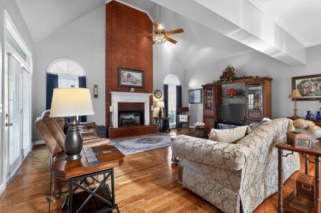 4676 Harpeth Peytonsville Rd, Thompsons Station, TN 37179