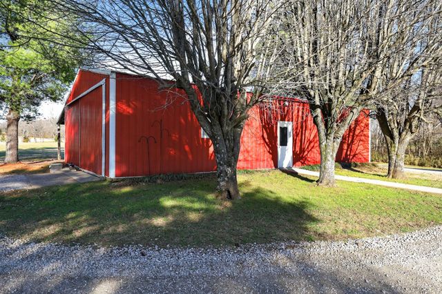 4676 Harpeth Peytonsville Rd, Thompsons Station, TN 37179