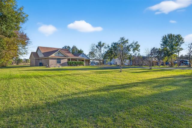12415 Roesler Road, Needville, TX 77461