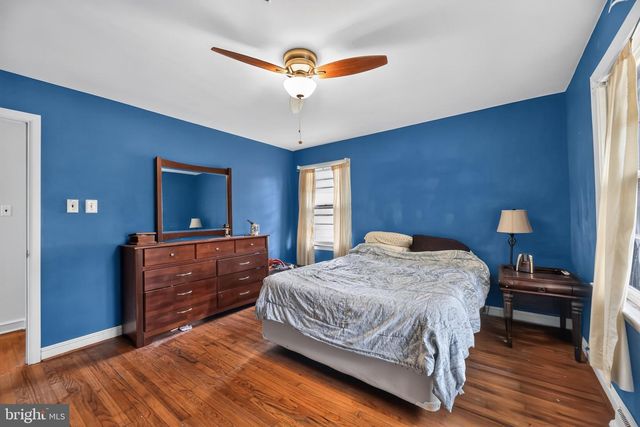 102 E HARVARD AVE, Stratford, NJ 08083