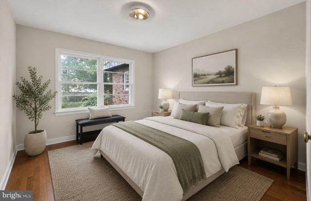 102 E HARVARD AVE, Stratford, NJ 08083
