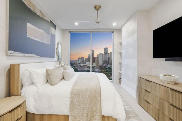 1711 Allen Parkway 2704, Houston, TX 77019