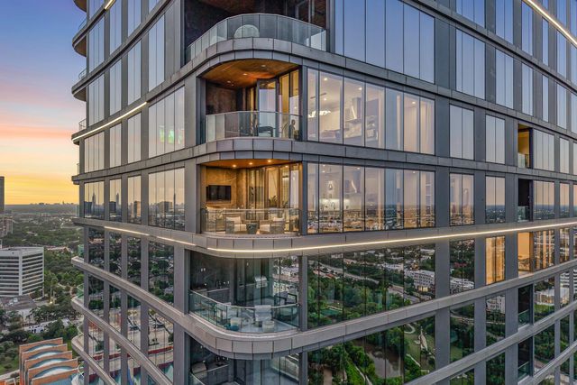 1711 Allen Parkway 2704, Houston, TX 77019