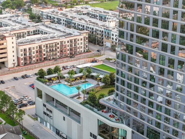 1711 Allen Parkway 2704, Houston, TX 77019