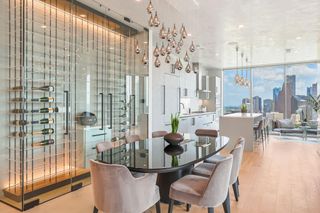 1711 Allen Parkway 2704, Houston, TX 77019