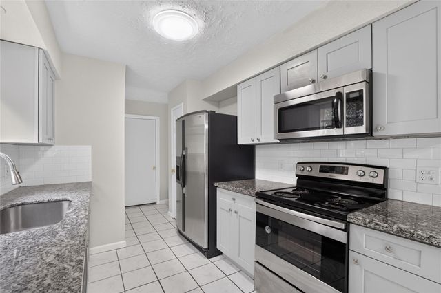 4343 Brookhead Trail, Houston, TX 77066