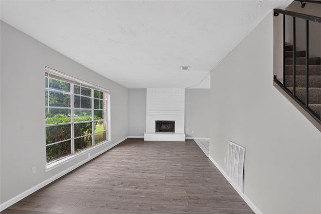 4343 Brookhead Trail, Houston, TX 77066