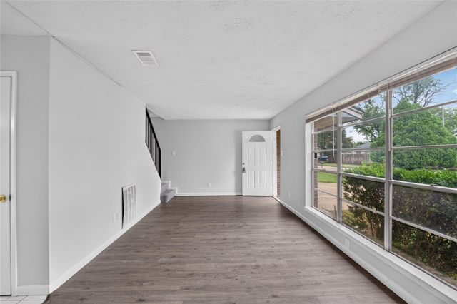 4343 Brookhead Trail, Houston, TX 77066