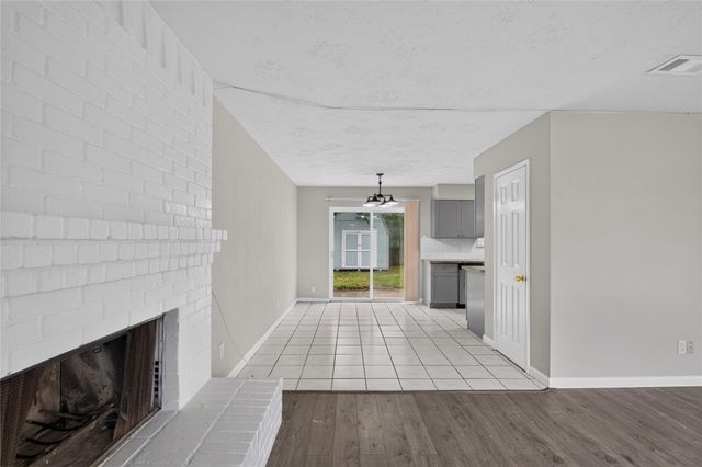 4343 Brookhead Trail, Houston, TX 77066