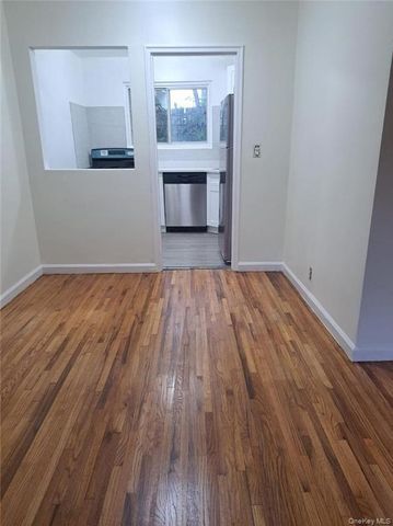 1010 Rottkampt Street 2, Valley Stream, NY 11580