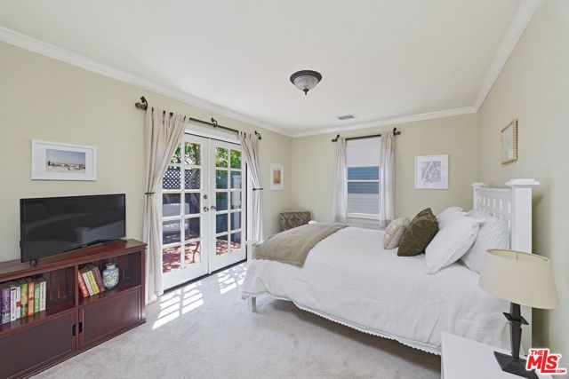 5960 Airdrome Street, Los Angeles, CA 90035