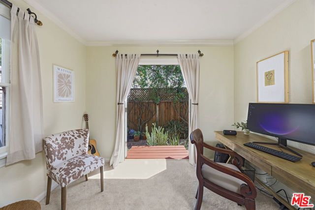 5960 Airdrome Street, Los Angeles, CA 90035