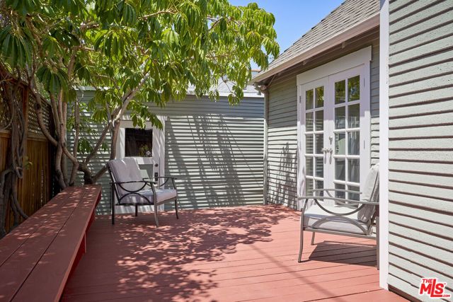 5960 Airdrome Street, Los Angeles, CA 90035