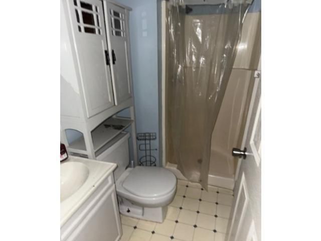 521 N Mulberry Street, Churubusco, IN 46723