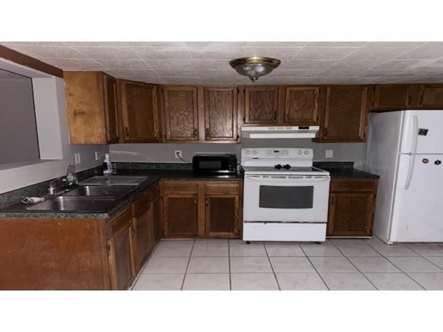 521 N Mulberry Street, Churubusco, IN 46723