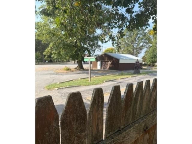 521 N Mulberry Street, Churubusco, IN 46723