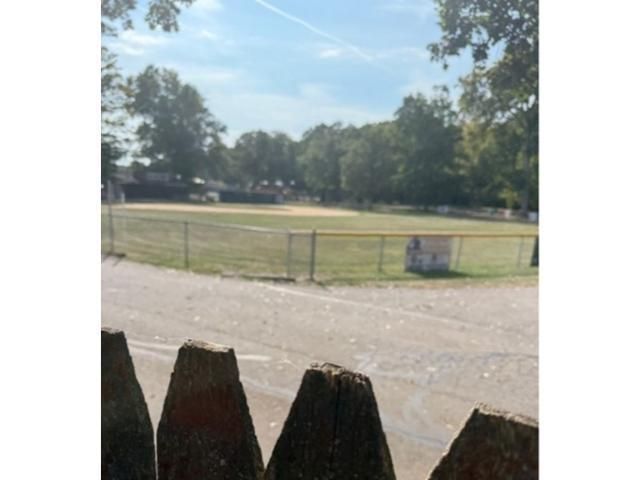 521 N Mulberry Street, Churubusco, IN 46723