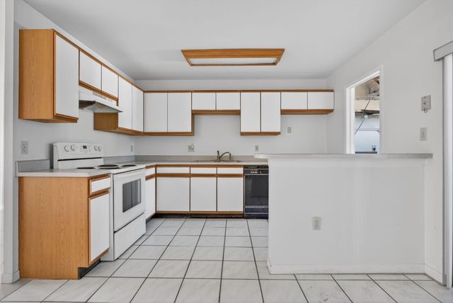 10350 SW 220th Street 236, Cutler Bay, FL 33190