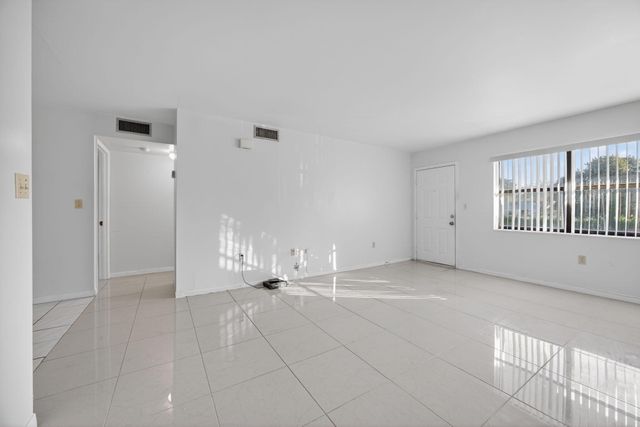 10350 SW 220th Street 236, Cutler Bay, FL 33190