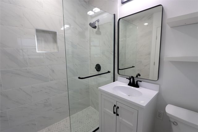 4839 Mcdermed Drive, Houston, TX 77035