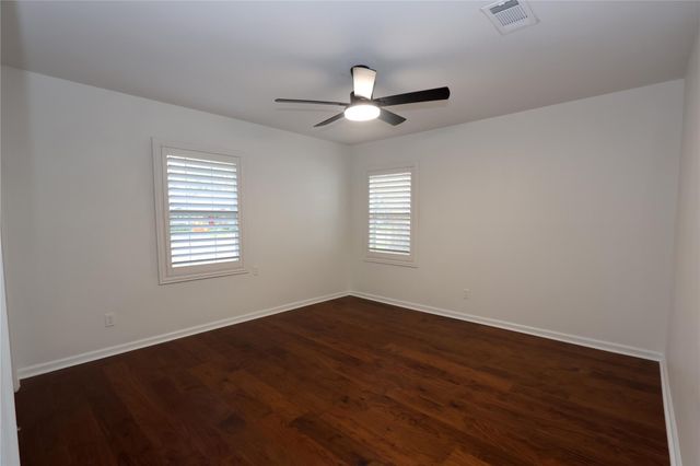 4839 Mcdermed Drive, Houston, TX 77035