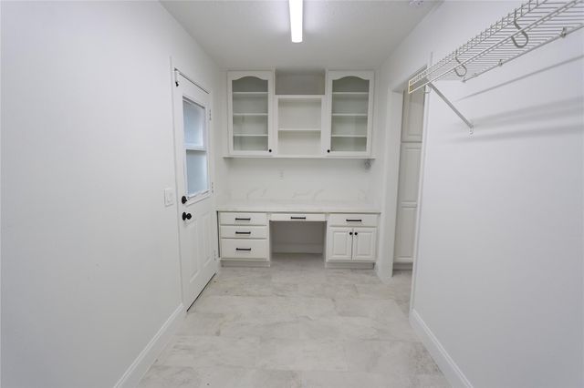 4839 Mcdermed Drive, Houston, TX 77035