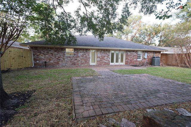 4839 Mcdermed Drive, Houston, TX 77035