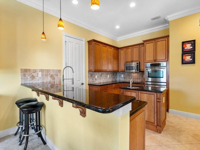 6168 56th Avenue, Vero Beach, FL 32967