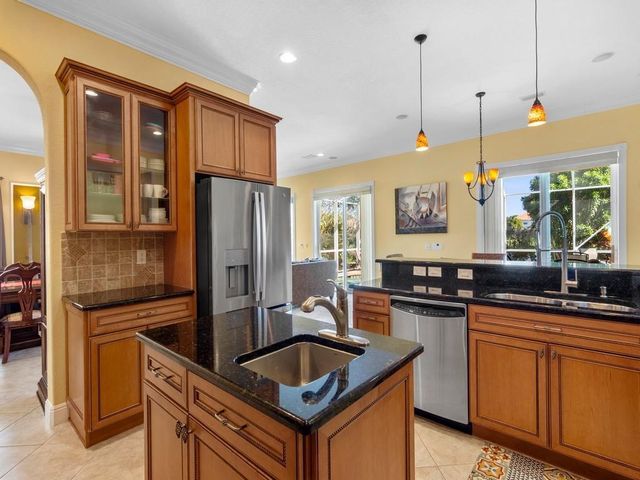 6168 56th Avenue, Vero Beach, FL 32967