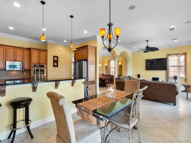 6168 56th Avenue, Vero Beach, FL 32967