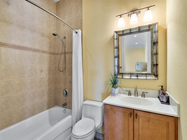 6168 56th Avenue, Vero Beach, FL 32967