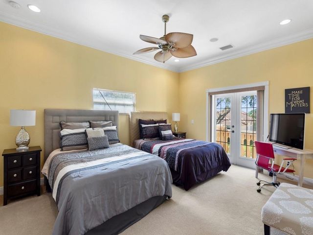 6168 56th Avenue, Vero Beach, FL 32967