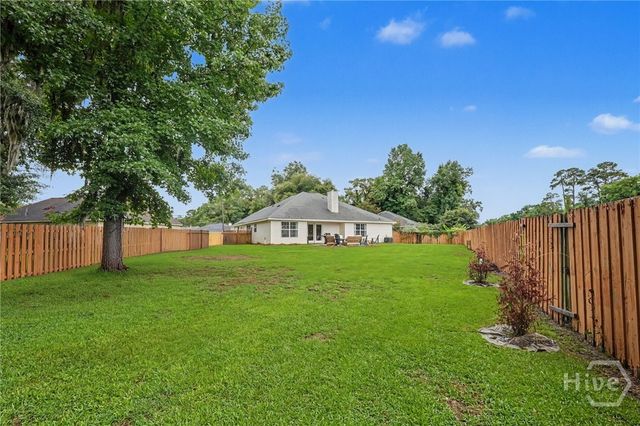 127 Chapel Drive, Savannah, GA 31406