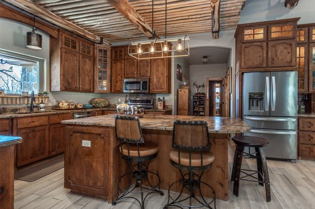 1720 CR 219, Gainesville, TX 76240
