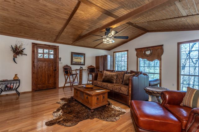 1720 CR 219, Gainesville, TX 76240