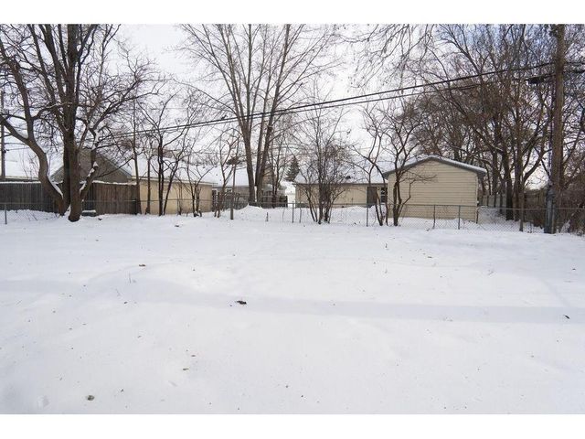 5316 Colfax Avenue North, Brooklyn Center, MN 55430