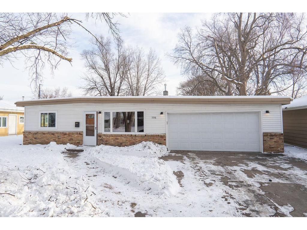 5316 Colfax Avenue North, Brooklyn Center, MN 55430