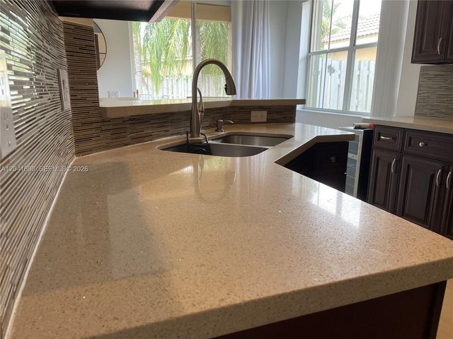805 Falling Water Road, Weston, FL 33326