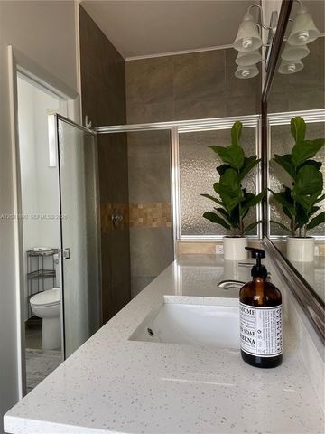 805 Falling Water Road, Weston, FL 33326