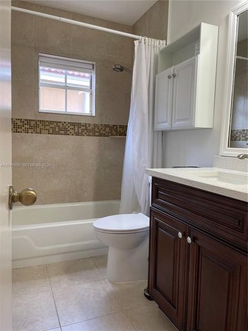 805 Falling Water Road, Weston, FL 33326