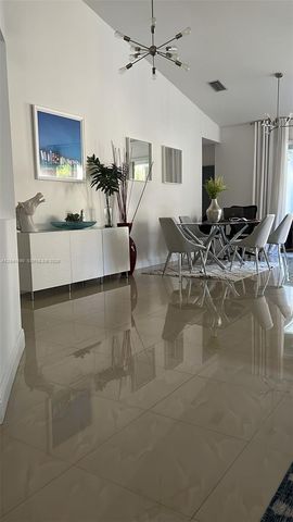805 Falling Water Road, Weston, FL 33326