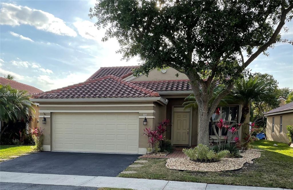 805 Falling Water Road, Weston, FL 33326