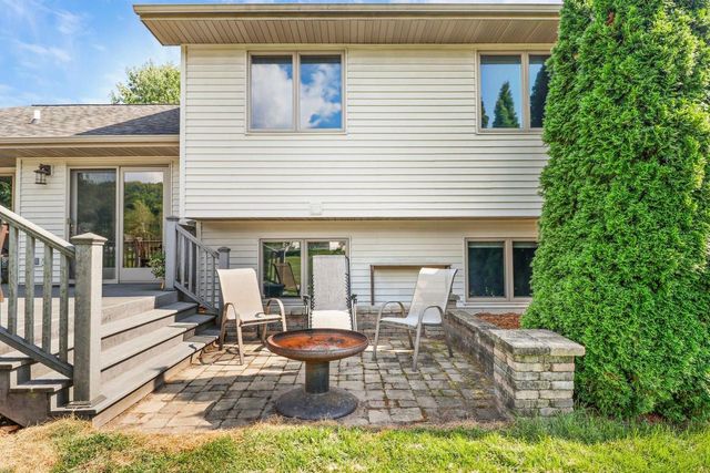2309 American Legion Drive, Cross Plains, WI 53528